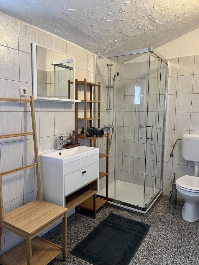 Apartment Lorun 47 Tar-Vabriga Eksteriør billede